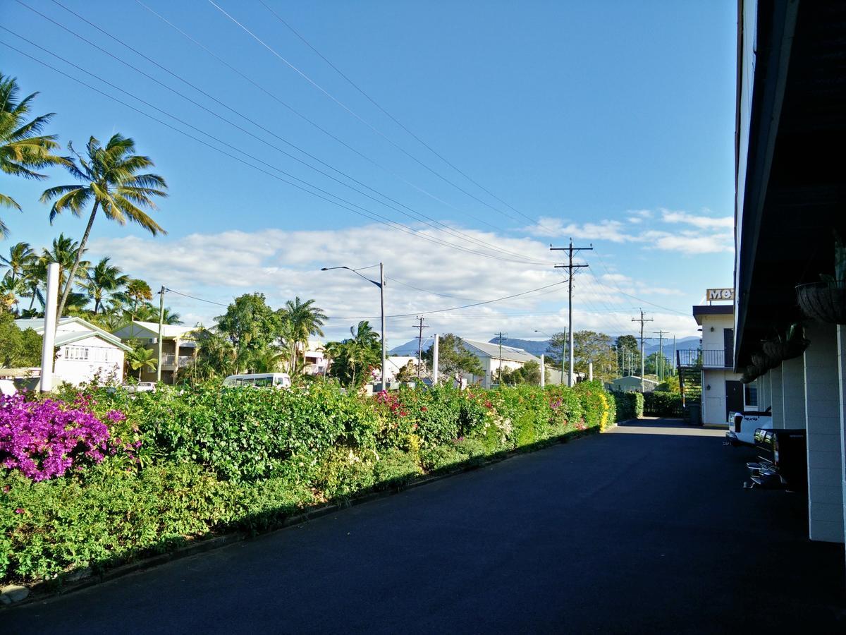 Cairns Motor Inn Экстерьер фото
